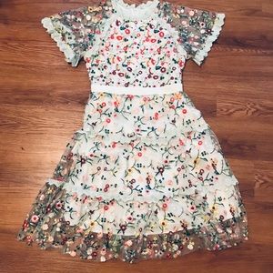 White Sheer Embroidered Dress Floral XS 0